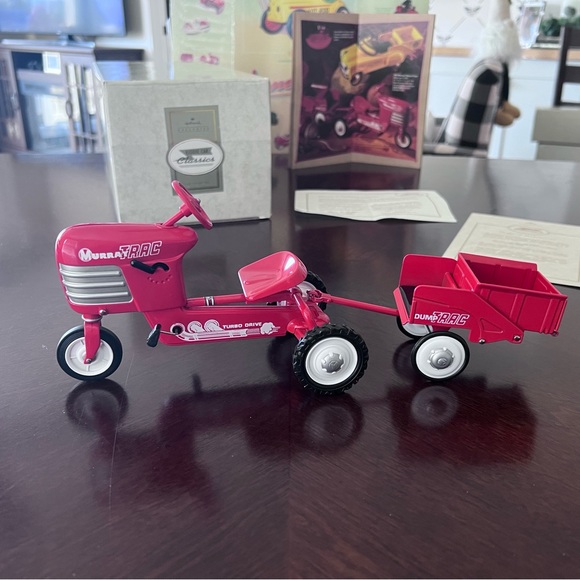 Hallmark Kiddie Car Classics Murray Tractor & Trailer - Picture 3 of 8